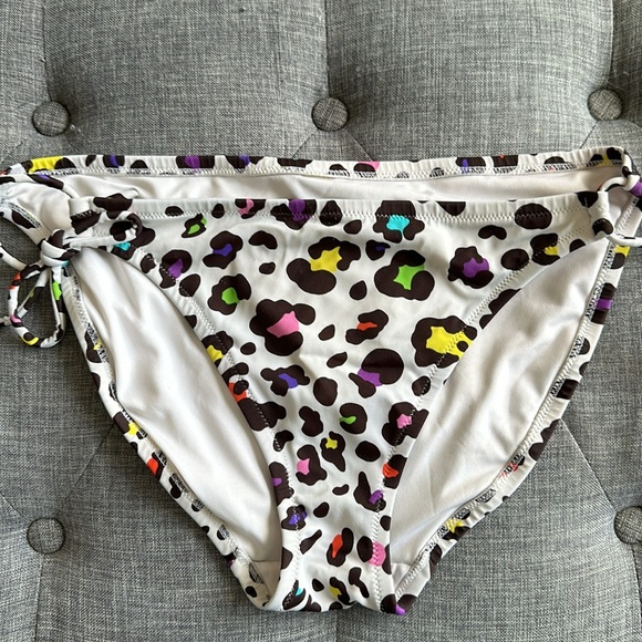 Multi Colored Leopard Print Bikini set Large - Picture 2 of 5